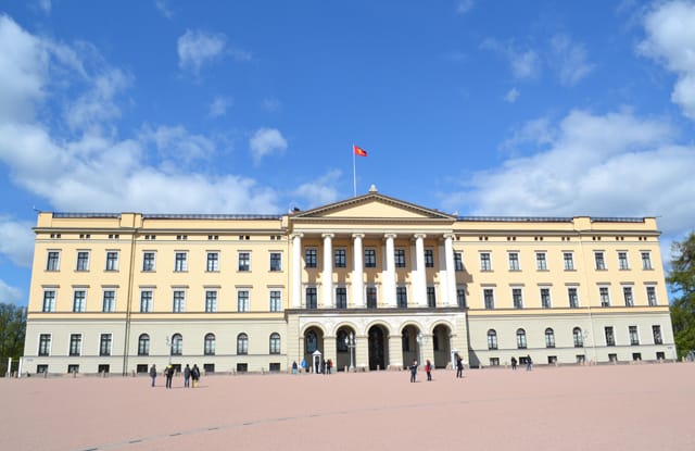 Oslo bezienswaardigheden: Koninklijk Paleis