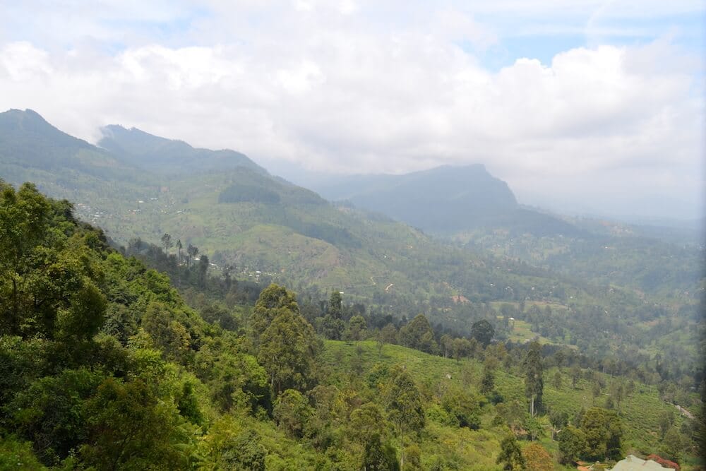 Met de trein door Sri Lanka