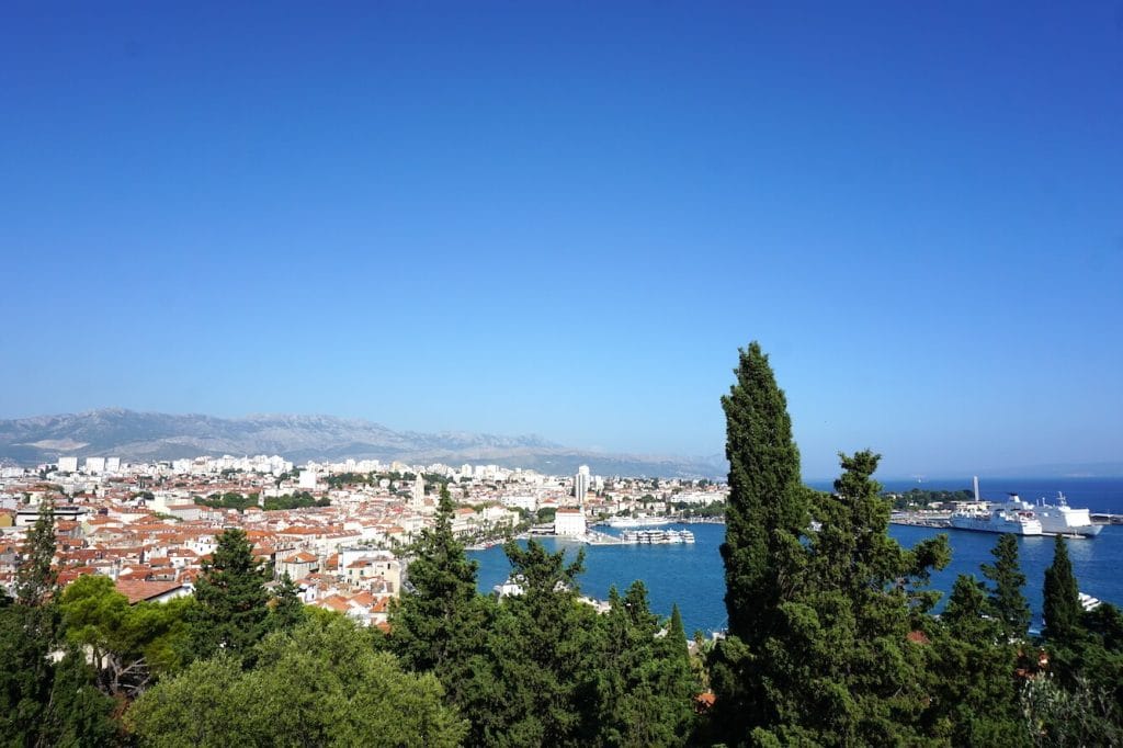 Uitzicht vanaf halverwege Marjan Hill, Split